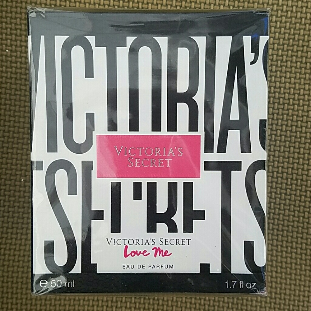 Victoria Secret LOVE ME eau de parfum